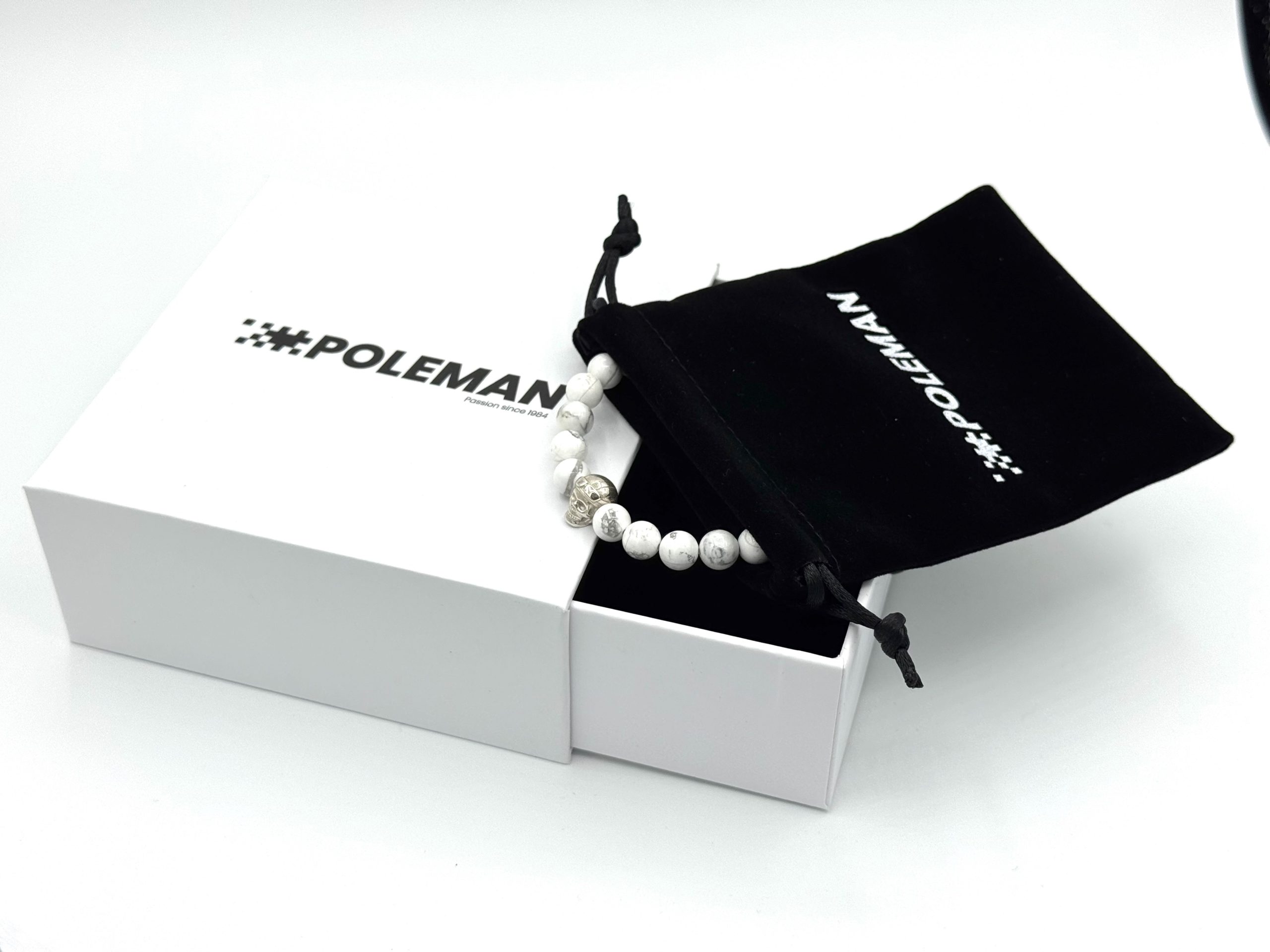 Ecrin et bracelet V8 Howlite