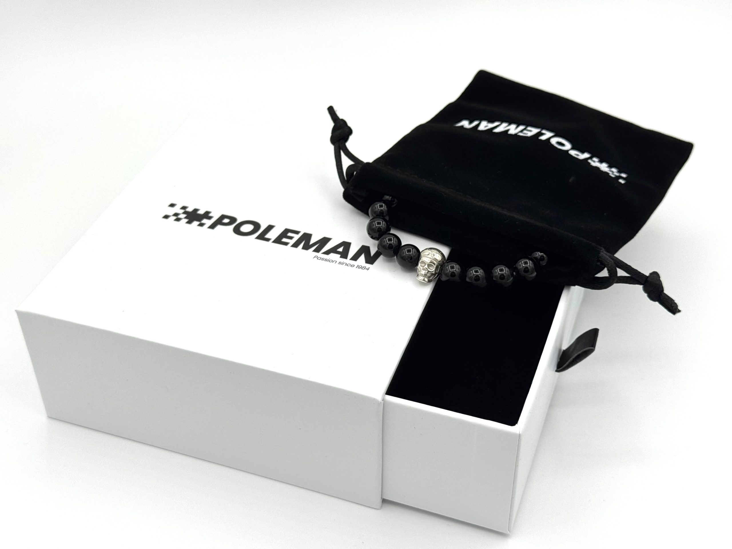Ecrin et bracelet V8 Onyx